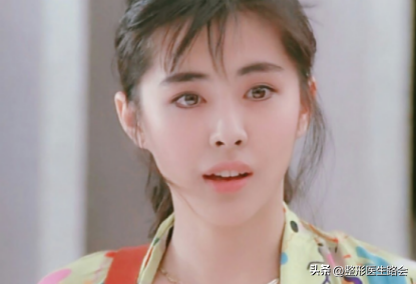 凤姐和baby只差了一个凸嘴改善？嘴凸对颜值的影响有多大？