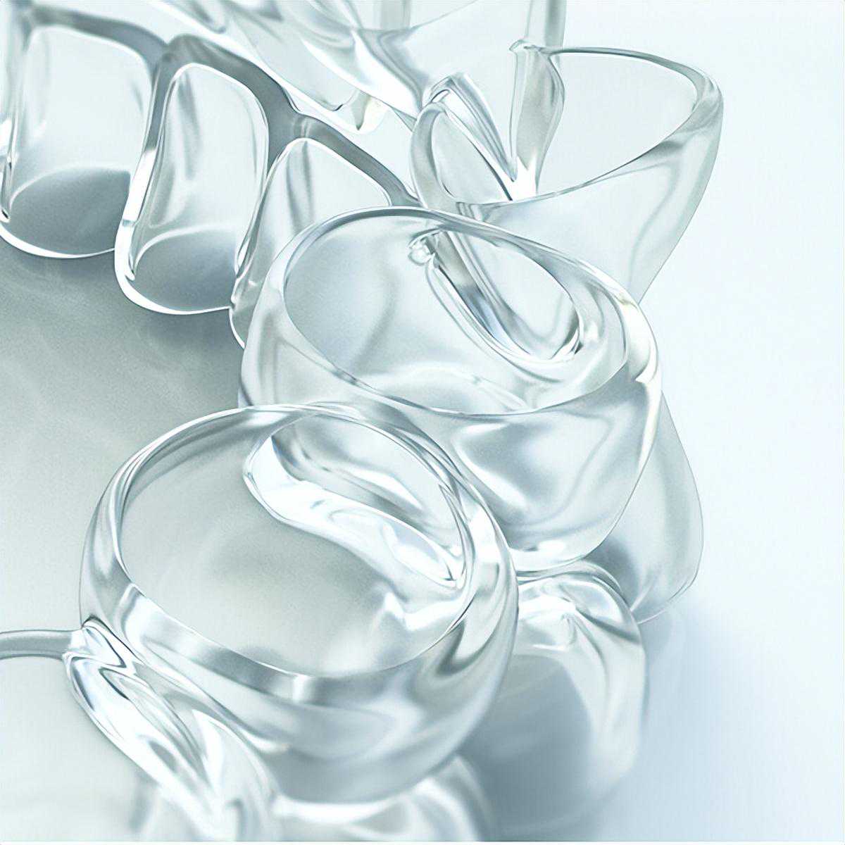 想要牙齿矫正？过来了解一下牙套吧