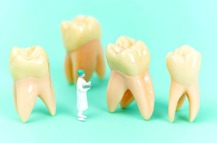 牙齿上能贴瓷砖？上海九院医生详解何为“牙贴面”