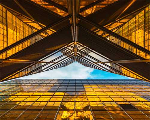 愿人人都能开怀“笑露八齿”